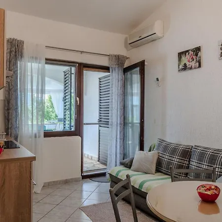 Santek 2 By Interhome * Vir