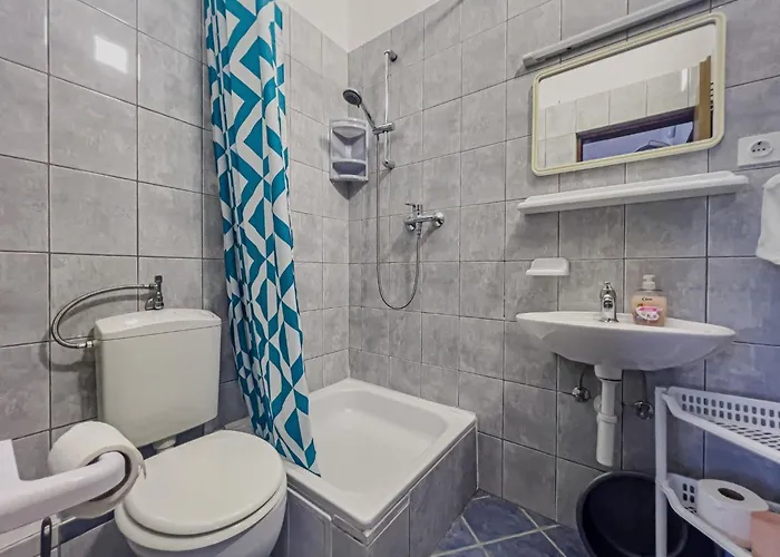 Santek 2 By Interhome * Вир